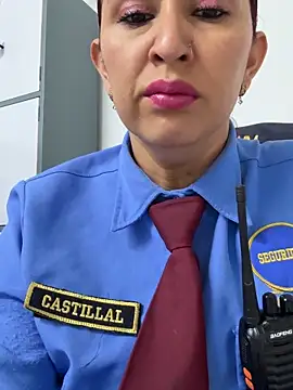 Megan-01- online show from March 31, 12:49 pm