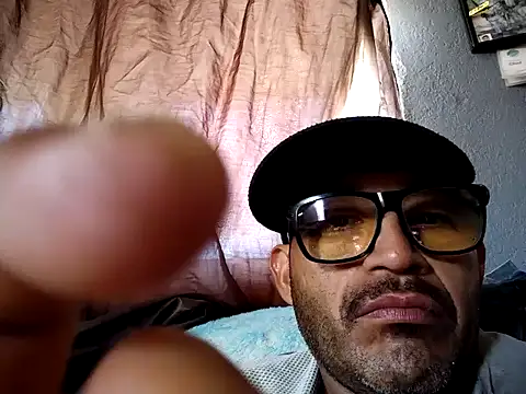 Mrpito7878 online show from February 25, 8:51 pm