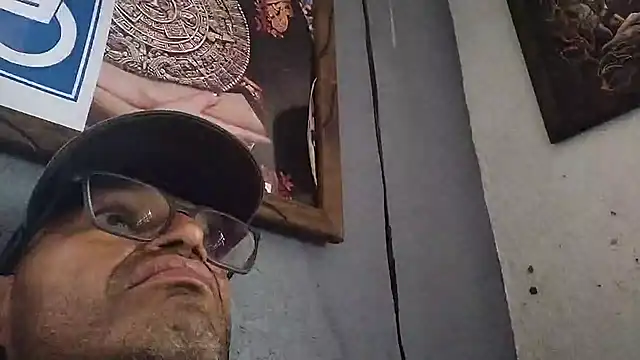 Mrpito7878 online show from March 9, 8:42 pm