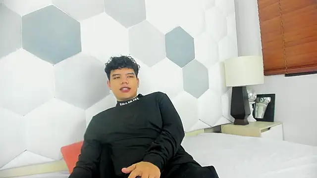 Axel Forte online show from March 18, 1:47 pm