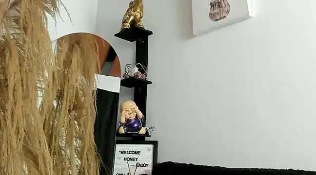 MarianaZapataa online show from March 11, 10:53 pm