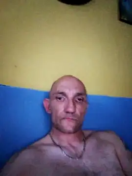Snapshot of Machura chatting on June 18, 6:34 pm Machura online show from June 18, 6:34 pm