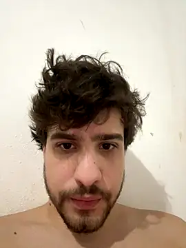 Snapshot of zJaulin chatting on October 28, 2:15 am zJaulin online show from October 28, 2:15 am