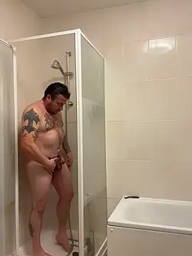 Snapshot of rickalishas8819 chatting on February 28, 7:46 pm rickalishas8819 online show from February 28, 7:46 pm