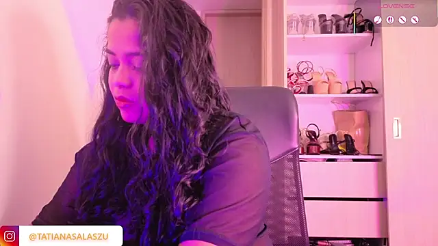 Snapshot of tatiana_10 chatting on May 29, 5:27 am tatiana 10 online show from May 29, 5:27 am