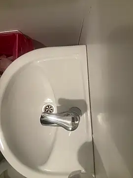 jojofloflo online show from March 2, 6:19 pm