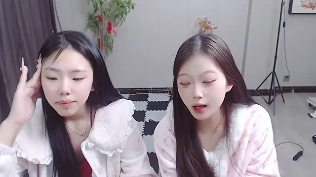 Snapshot of Facai55555 chatting on February 25, 11:19 am Facai55555 online show from February 25, 11:19 am