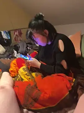 Tightassslut18 online show from March 9, 6:11 pm