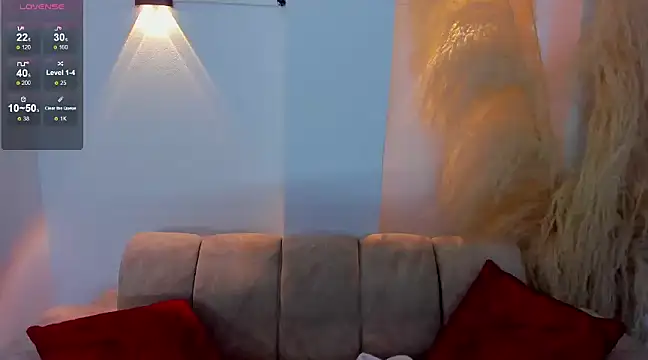 Snapshot of xoxo_kiitty chatting on March 11, 3:34 pm xoxo kiitty online show from March 11, 3:34 pm