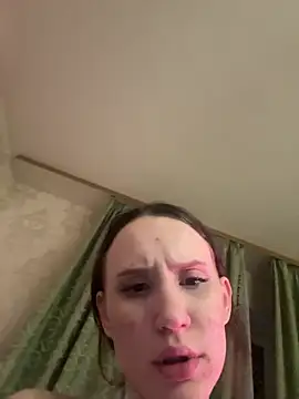 kisssssssss online show from February 22, 11:24 pm