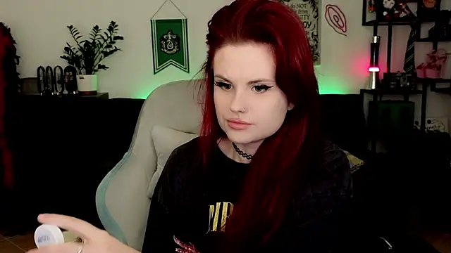 Della Ideal online show from February 10, 6:56 pm