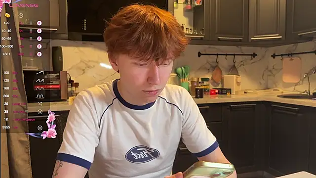 Snapshot of tommy_colson chatting on November 16, 3:17 pm tommy colson online show from November 16, 3:17 pm