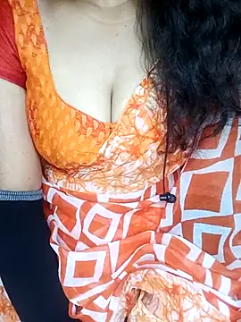 Snapshot of geetha_telugu_kan277 chatting on March 5, 12:55 pm geetha telugu kan277 online show from March 5, 12:55 pm