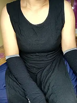 Snapshot of geetha_telugu_kan277 chatting on September 22, 12:18 pm geetha telugu kan277 online show from September 22, 12:18 pm