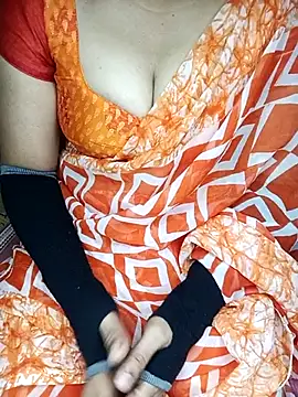 Snapshot of geetha_telugu_kan277 chatting on October 4, 3:21 pm geetha telugu kan277 online show from October 4, 3:21 pm