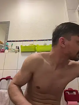 Marius-Ioana28 online show from February 28, 10:28 pm