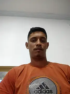 Snapshot of deivit61 chatting on July 2, 4:46 pm deivit61 online show from July 2, 4:46 pm