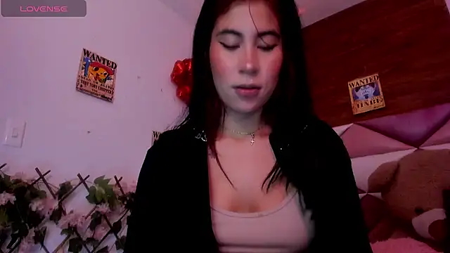 Snapshot of Minami_Nakamura chatting on June 9, 4:24 am Minami Nakamura online show from June 9, 4:24 am