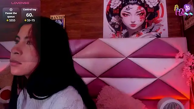 Snapshot of Minami_Nakamura chatting on June 11, 2:53 am Minami Nakamura online show from June 11, 2:53 am