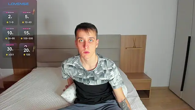 your super hero online show from February 24, 3:20 pm