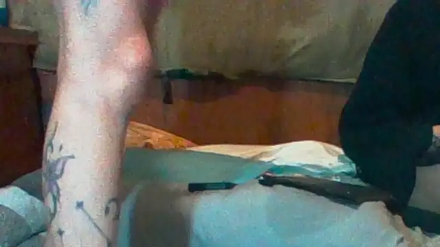 Snapshot of SillyRabbitz chatting on February 25, 10:04 am SillyRabbitz online show from February 25, 10:04 am