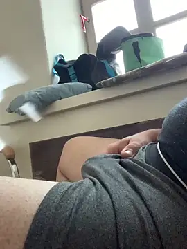 Mike8523 online show from May 24, 5:18 pm