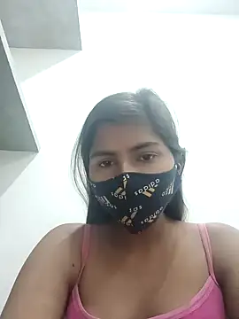 Snapshot of heena-3678 chatting on March 22, 4:45 am heena-3678 online show from March 22, 4:45 am