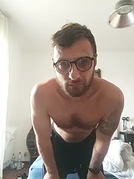 sebik122 online show from October 5, 6:34 am