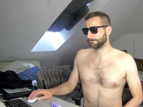 gryzoon online show from September 10, 6:02 am