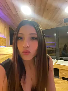 Snapshot of AnnikaRivers chatting on October 13, 2:22 am AnnikaRivers online show from October 13, 2:22 am