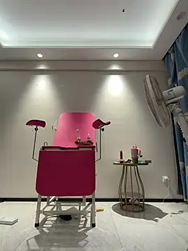 Snapshot of Xiaoxia-Baby chatting on June 1, 12:34 am Xiaoxia-Baby online show from June 1, 12:34 am