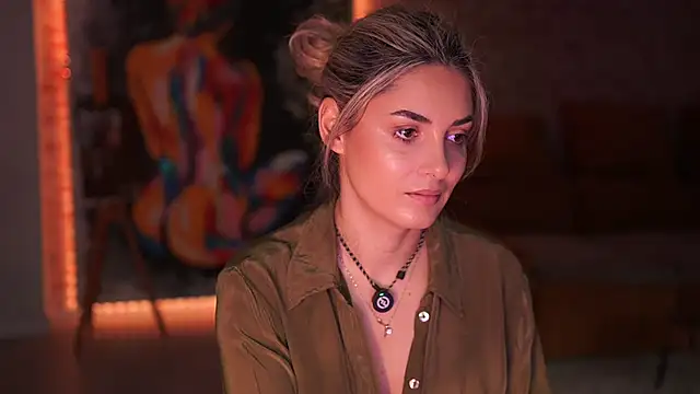  Allie  online show from November 13, 6:34 am