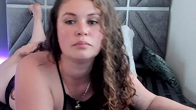 Snapshot of Anaise_latif chatting on March 17, 11:31 am Anaise latif online show from March 17, 11:31 am