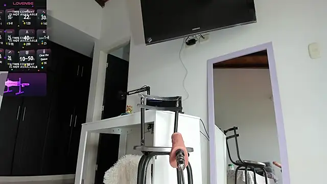 valery sweetscheeks online show from October 7, 5:10 pm