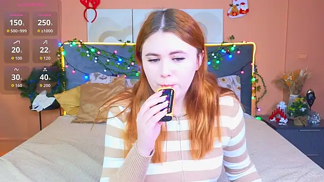 Eva Starlight online show from December 19, 4:08 am