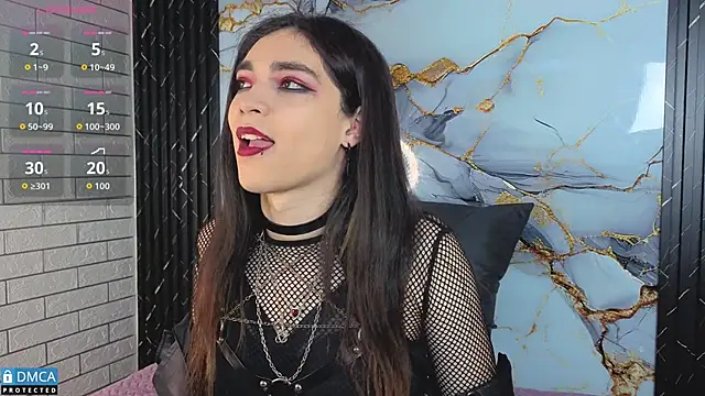 MaeveKuro online show from January 17, 3:33 am