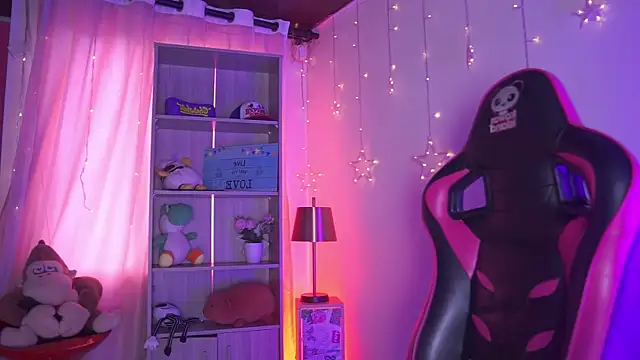 issa monterrey online show from April 20, 9:38 pm