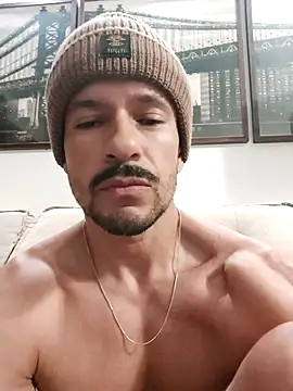 juniortche1313 online show from October 8, 8:50 pm