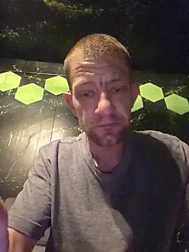 Snapshot of billcracky chatting on July 13, 9:56 am billcracky online show from July 13, 9:56 am