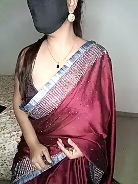 Snapshot of neha_rohan12 chatting on March 15, 6:54 pm neha rohan12 online show from March 15, 6:54 pm