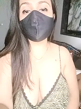 Snapshot of neha_rohan12 chatting on October 11, 5:11 pm neha rohan12 online show from October 11, 5:11 pm