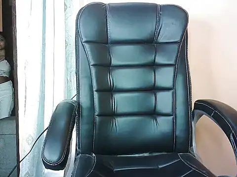 Snapshot of Mahi_DarlingS chatting on March 13, 4:05 am Mahi DarlingS online show from March 13, 4:05 am