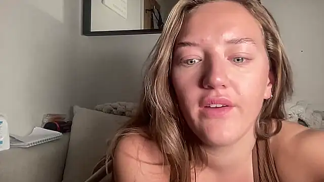 MissMaisiex online show from November 4, 3:33 pm