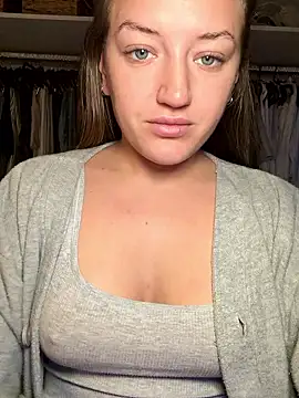 MissMaisiex online show from January 12, 3:50 pm