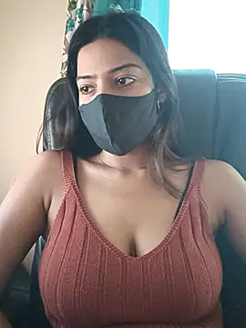 Snapshot of CRAZY__BITE chatting on November 4, 10:03 am CRAZY BITE online show from November 4, 10:03 am