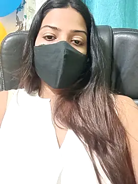 Snapshot of CRAZY__BITE chatting on November 26, 8:32 pm CRAZY BITE online show from November 26, 8:32 pm