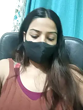 Snapshot of CRAZY__BITE chatting on December 17, 6:25 pm CRAZY BITE online show from December 17, 6:25 pm