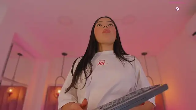 Haily b online show from February 7, 7:28 pm