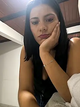 Snapshot of miaoconell chatting on April 20, 8:54 pm miaoconell online show from April 20, 8:54 pm