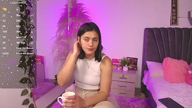 Snapshot of miaoconell chatting on July 9, 10:47 pm miaoconell online show from July 9, 10:47 pm